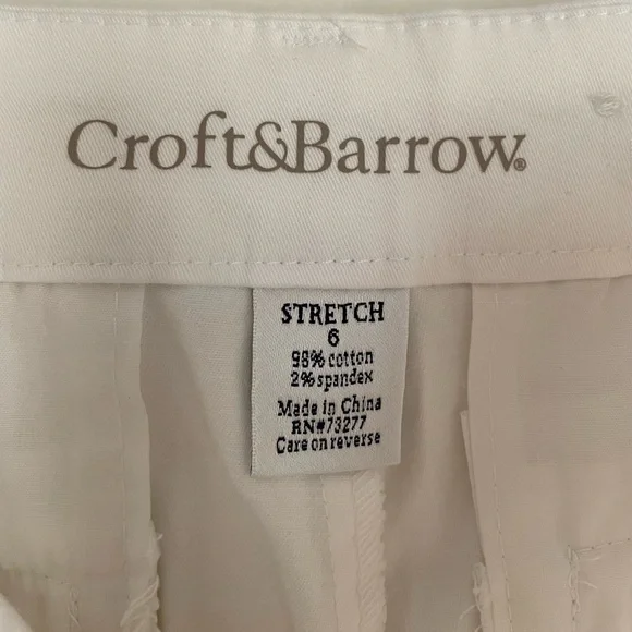 Croft & Barrow White Stretch Capri Pants Size 6 - Picture 4 of 4